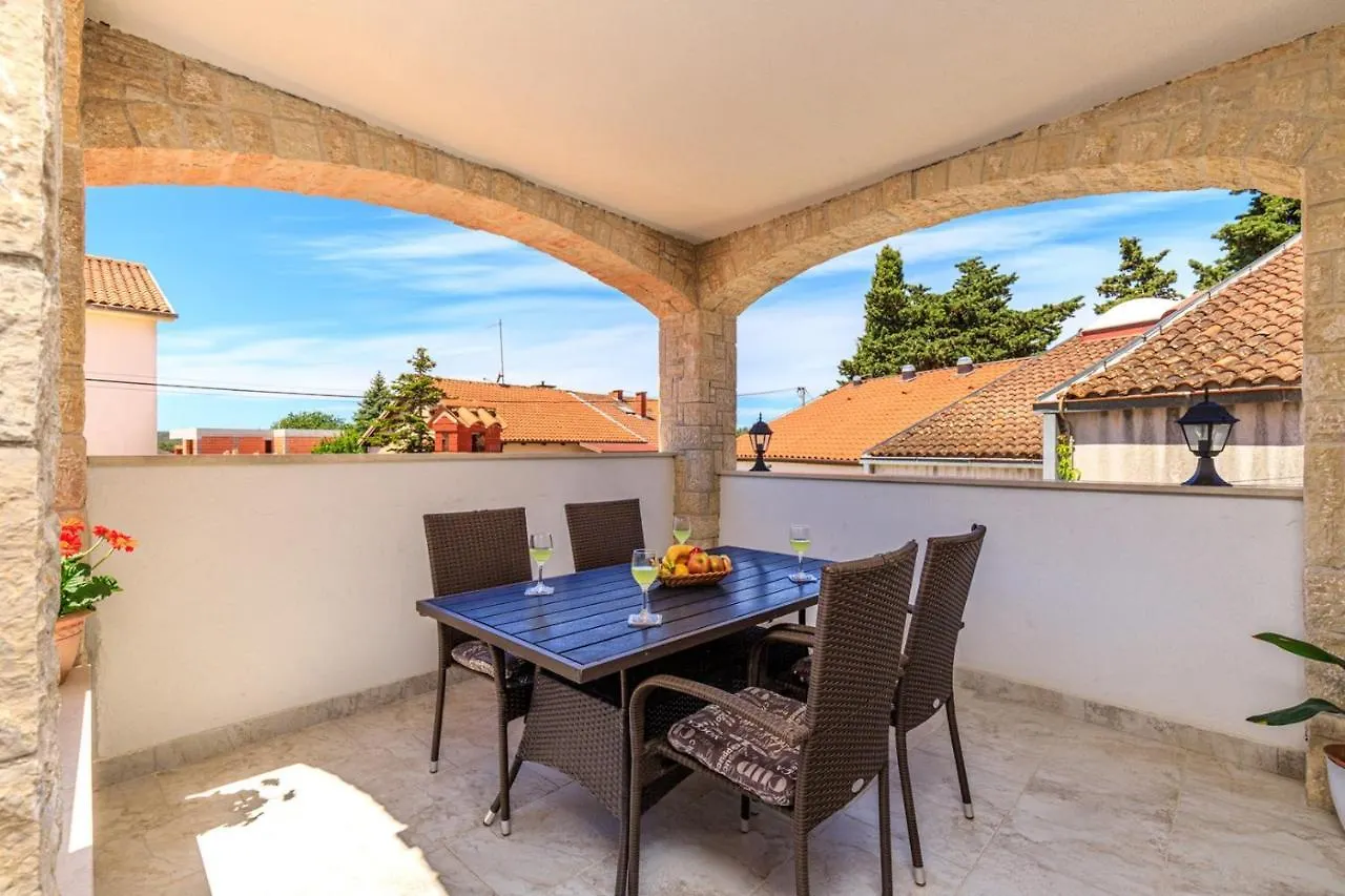 Gasthof Apartments Mirjana Medulin