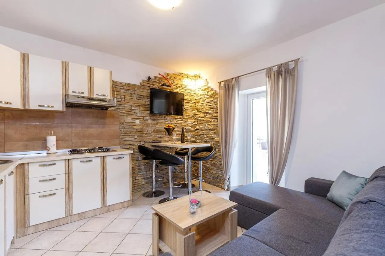 Gasthof Apartments Mirjana Medulin